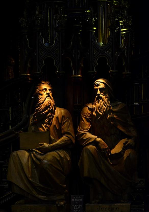 ezechiel en jeremia Basilica Notre-Dame de Montreal unsplash